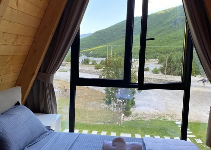 ヴィラ Monark Shkodër